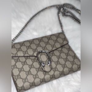 Authentic Gucci Chain bag